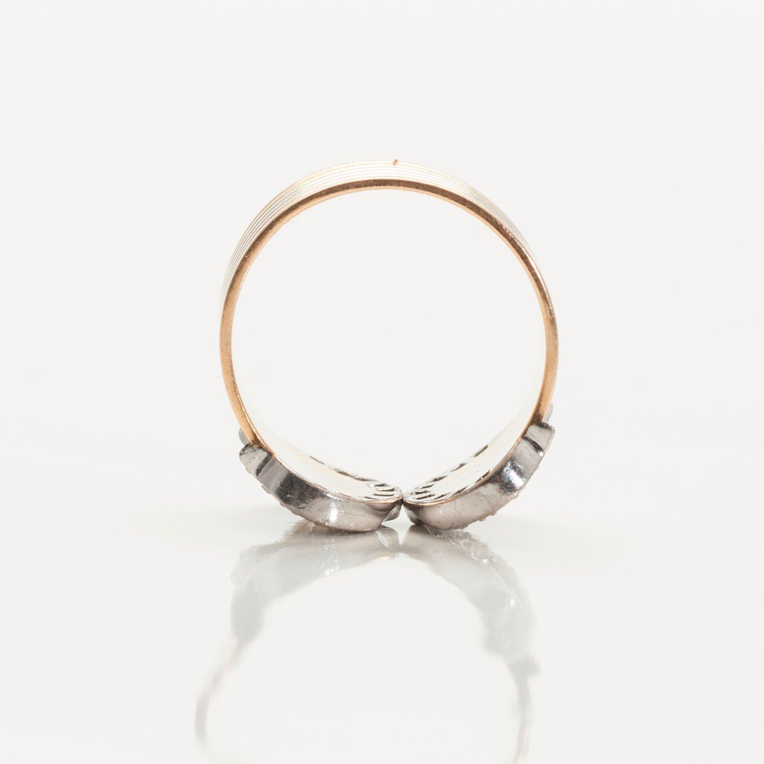 SORMUS, 18K kultaa, Briljanttihiottuja timantteja n. 0.26 ct. Sign. Cartier 162251.51. Koko 16, säädettävä. Paino 6 g.