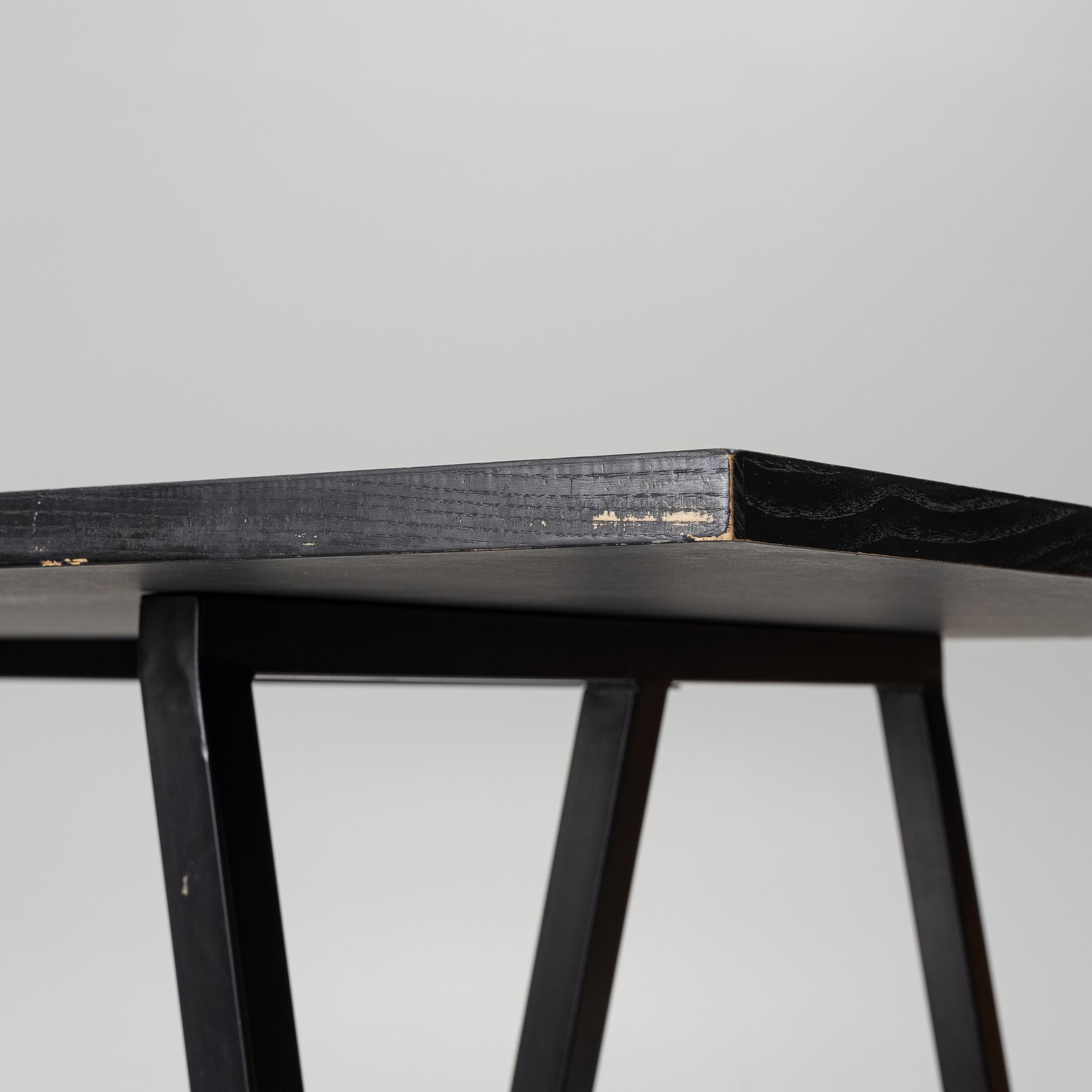 A 'Loop Stand High Table', Hay.
