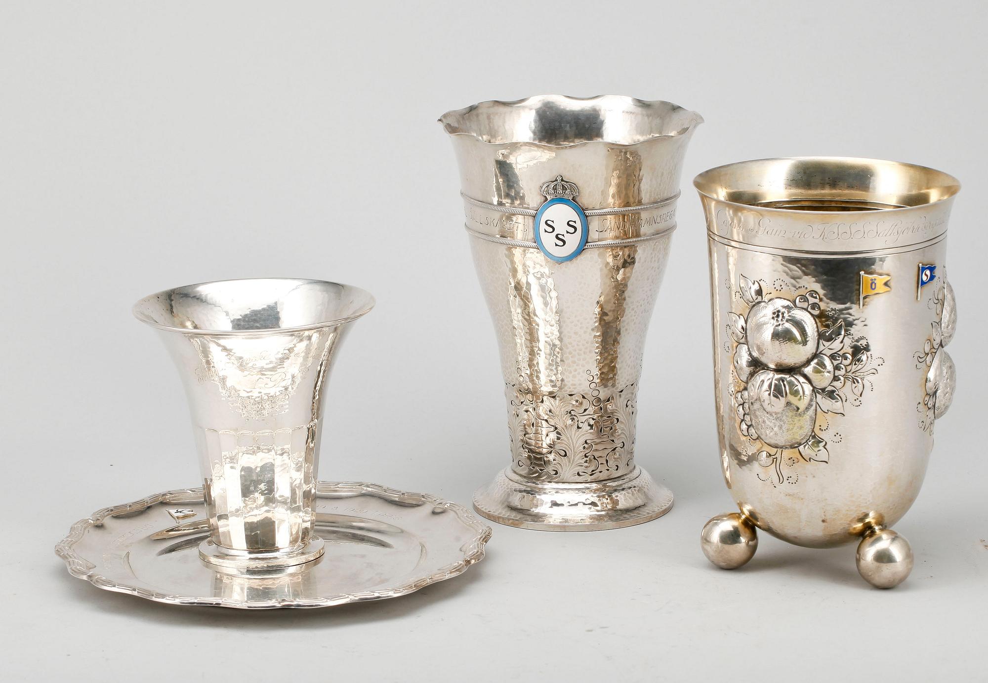 PARTI SILVER, 4 delar. Samtliga C. G Hallberg. Omkring 1920. Vikt ca 1344 gram.