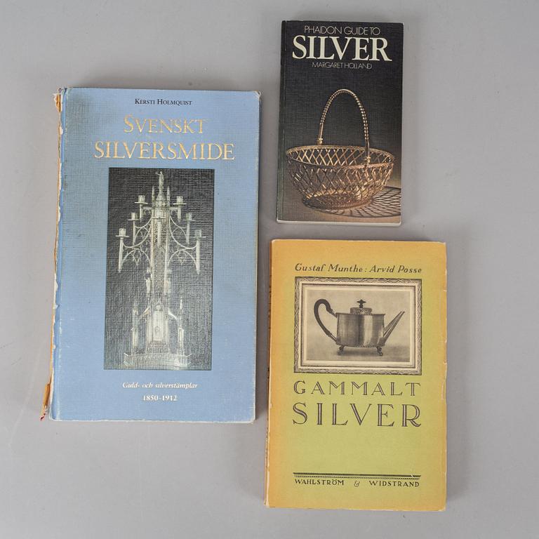 13 books about silver, most in swedish.