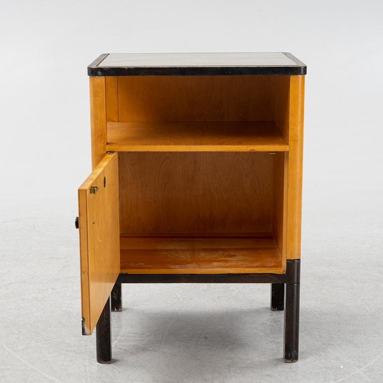 A model 'Ideal' birch bedside table, Nordiska Kompaniet, 1939.