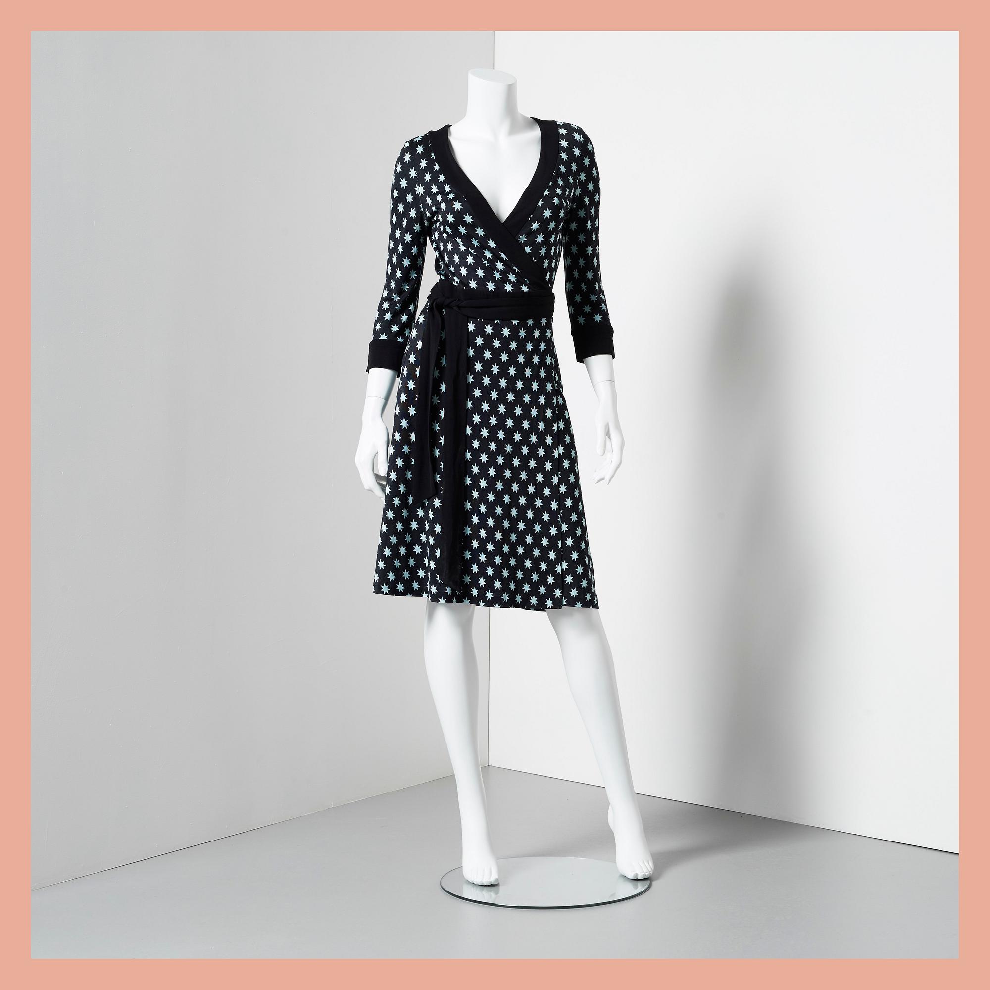 DRESS, Diane von Furstenberg.