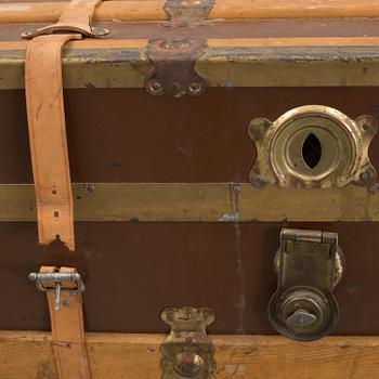 An early 20th century steamer trunk.