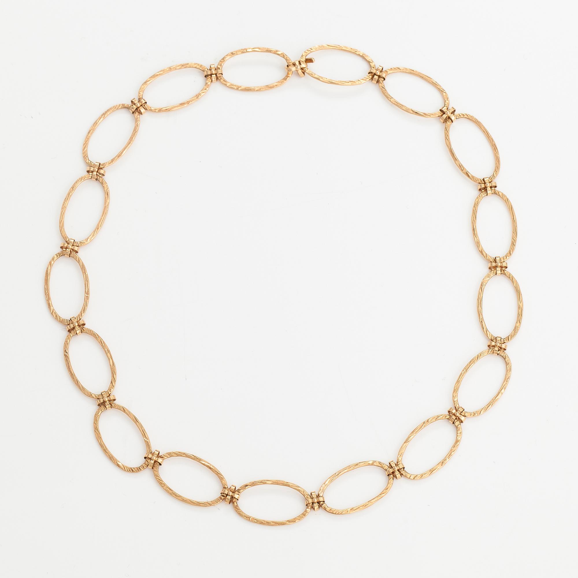 Elis Kauppi, A 14K goldnecklace. Kupittaan kulta, Turku,