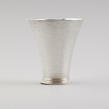 BÄGARE, silver, Lars Biugg, Jönköping 1776. Vikt ca 48 gram.