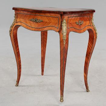 DAMARBETSBORD, Napoleon III, Tahan, Paris, 1800-talets andra hälft.
