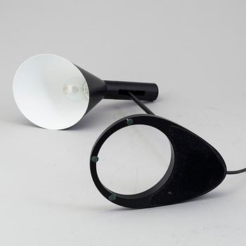 ARNE JACOBSEN, bordslampa, "AJ", Louis Poulsen.