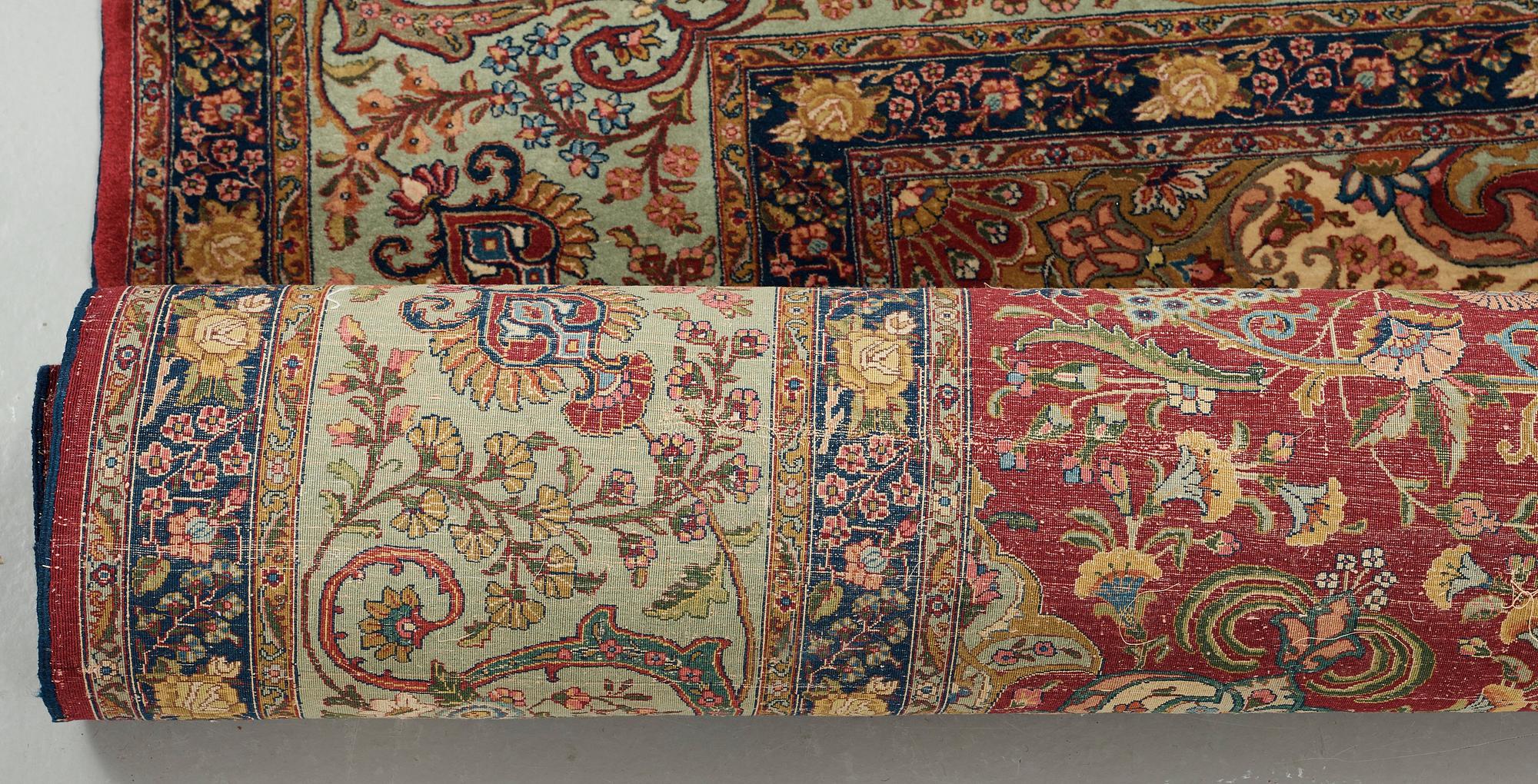 MATTO, a semi-antique Tabriz, ca 339 x 253,5 cm.