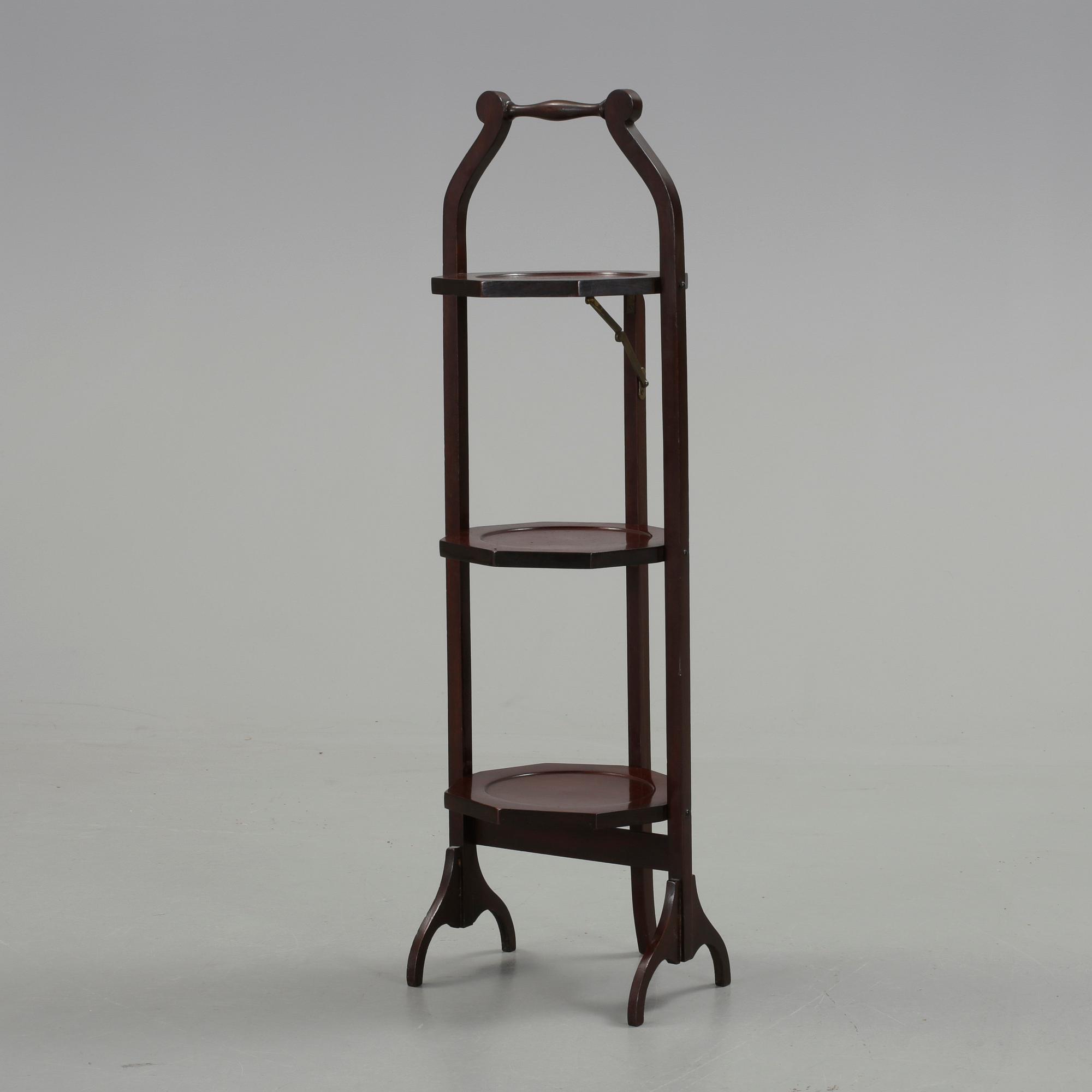 CAKESTAND, Engelsk stil, 1900-tal.