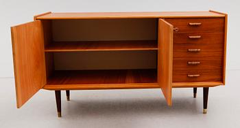 SIDEBOARD, 1900-talets andra hälft.