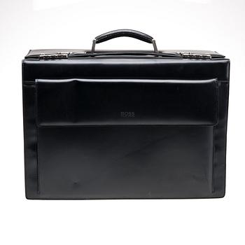 PORTFÖLJ, Hugo Boss.