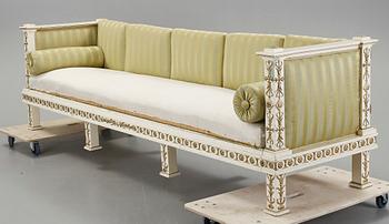 SOFFA, sengustaviansk, omkring år 1800.