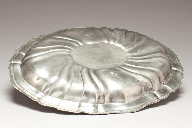 STEKFAT, tenn, Rokokostil, 1800-tal.