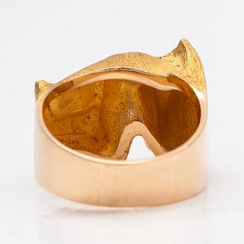 Björn Weckström, A 14K gold ring "Gold peak". Lapponia 1972.