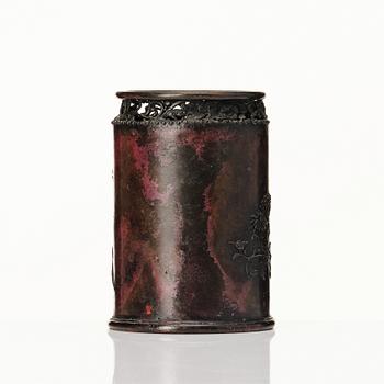 A Japaneze bronze brush pot, Meiji (1868-1912).