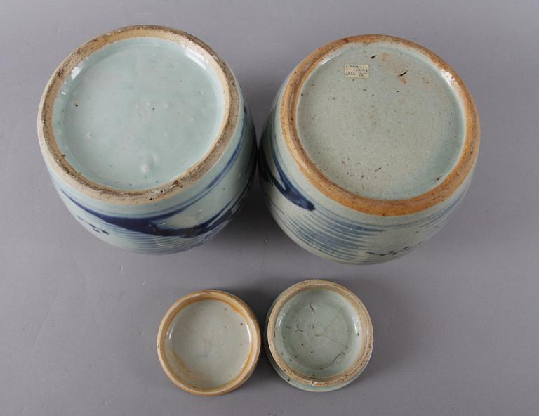 BOJANER, 2 st porslin, Kina, Qianlong, 1700-tal.