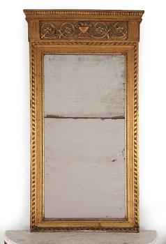 SPEGEL MED KONSOLBORD. Gustaviansk, 1700-talets slut.