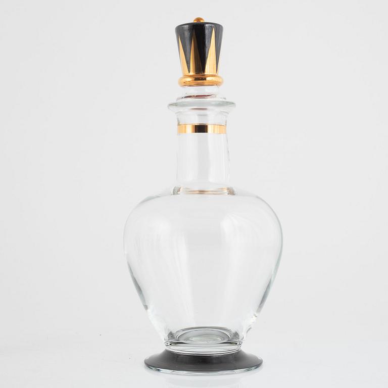 Gunnar Cyrén, carafe and 13 schnapps glasses from the Nobel Service, Orrefors, late 20th century.