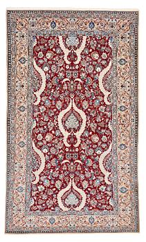 MATTO, a semi-antique/old Esfahan/Nain part silk, ca 232,5 x 137,5 cm (as well as one end with ca 1 cm flat weave).