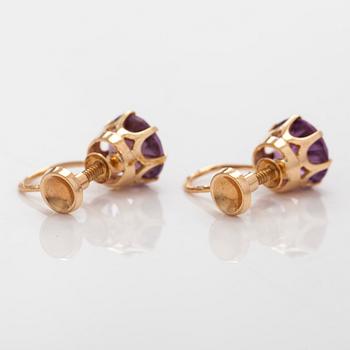 Örhängen, fasettslipade ametister, 14K guld.