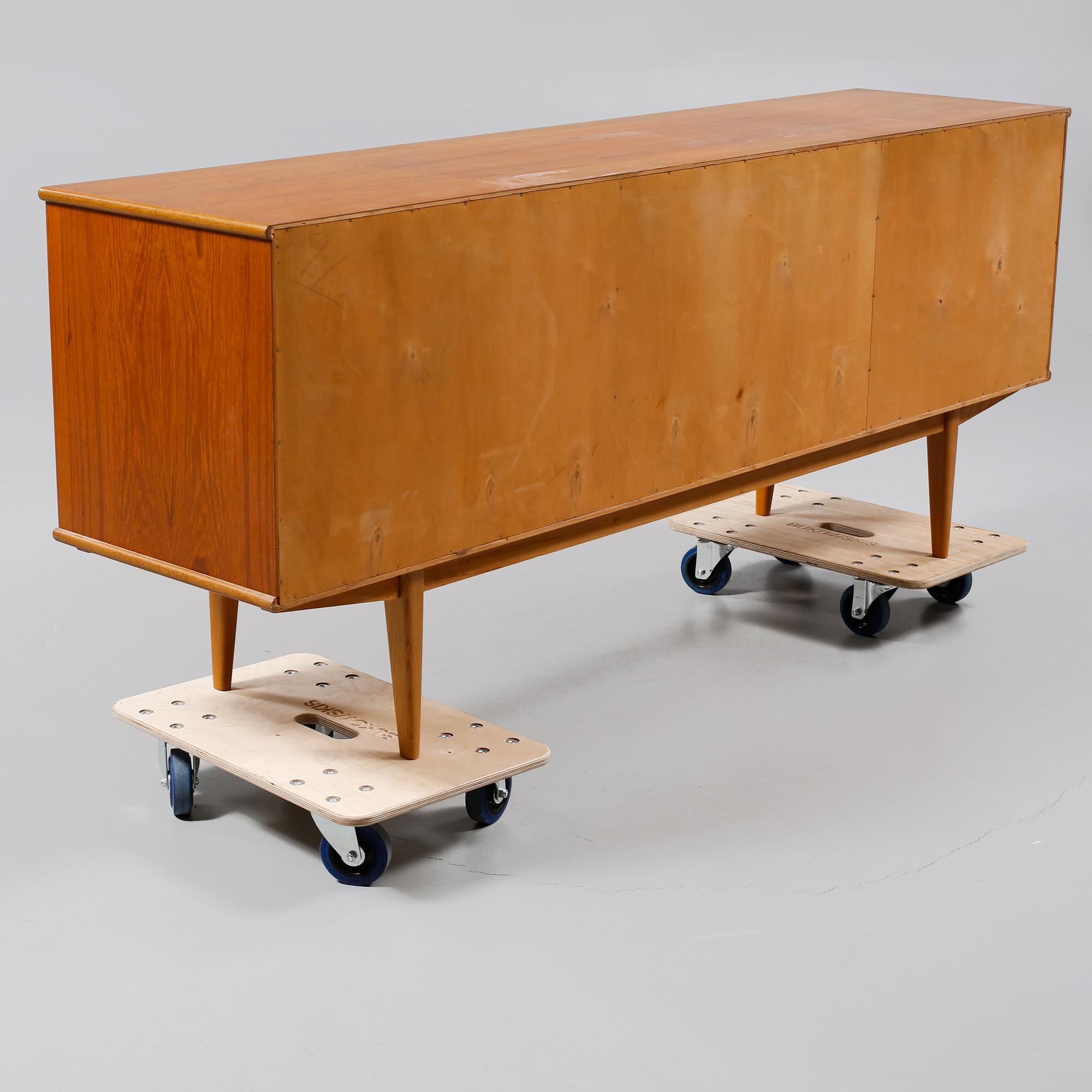 SIDEBORD, 1900-talets tredje kvartal.