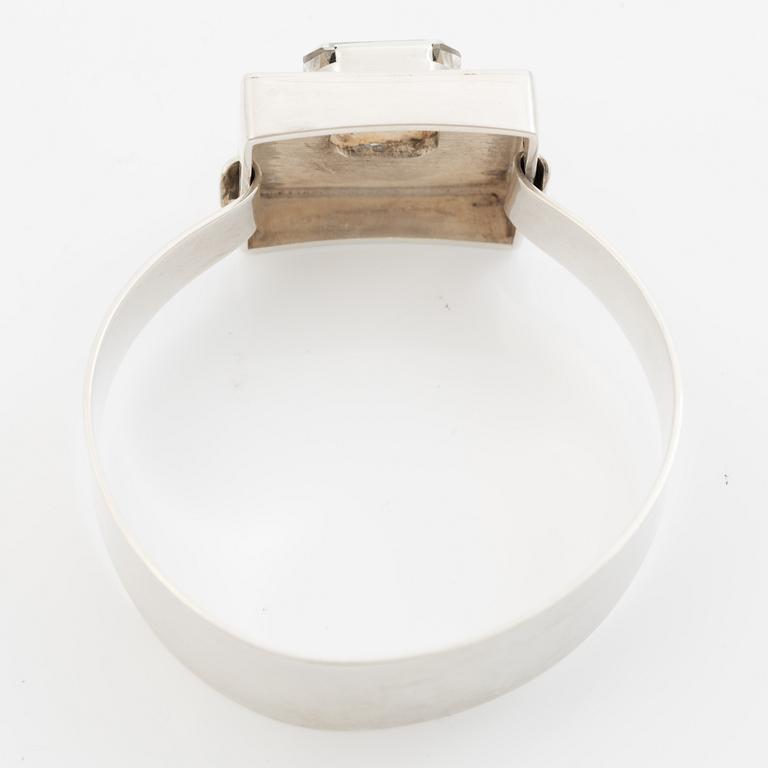 Silver bracelet with faceted rock crystal, Gussi, Malmö 1965.