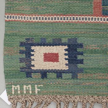 CARPET. "Grön äng". Flat weave. 248 x 208 cm. Signed MMF.