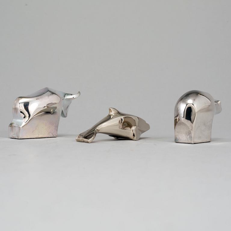 GUNNAR CYRÉN, a group of three silver plated figurines, Dansk Designs, Japan.