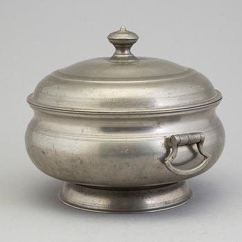 A Swedish pewter lidded porridge bowl , mark of Gustaf Silow (1848-75) and nine 19th century pewter tankards.