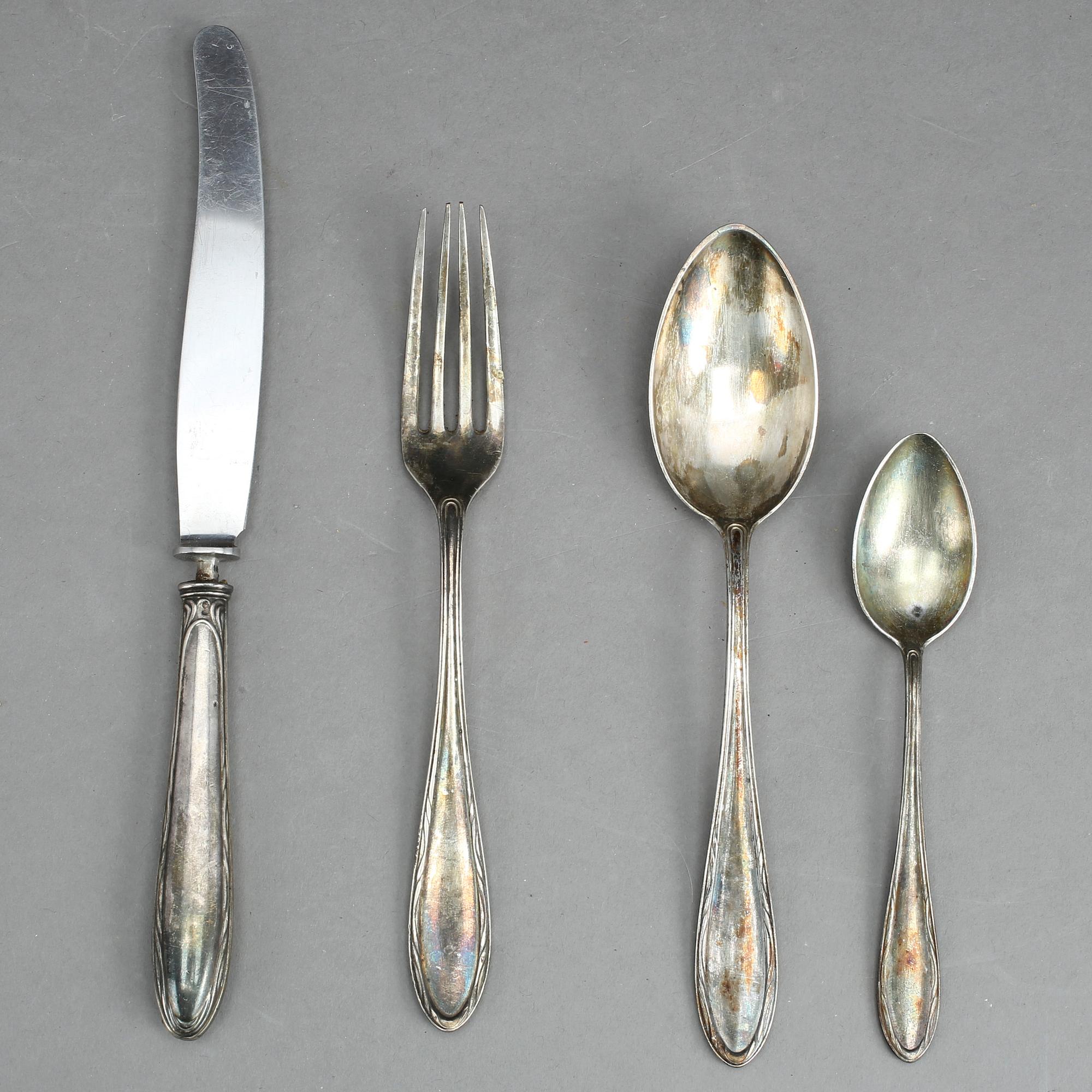 RESEBESTICK I ETUI, 4 delar, silver, Karl Andersson Stockholm 1920. Vikt 145 gram.