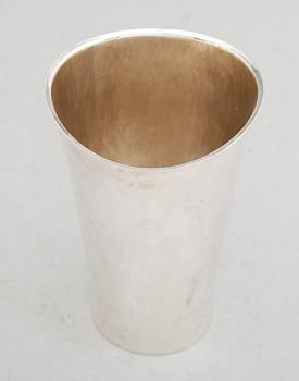 VAS, silver, E Löfman, MGAB, Uppsala 1983. Vikt ca 372 g.