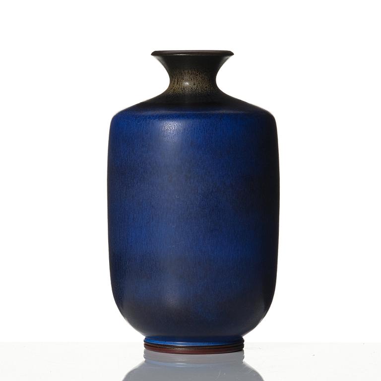 Berndt Friberg, a stoneware vase, Gustavsberg studio, Sweden 1967.