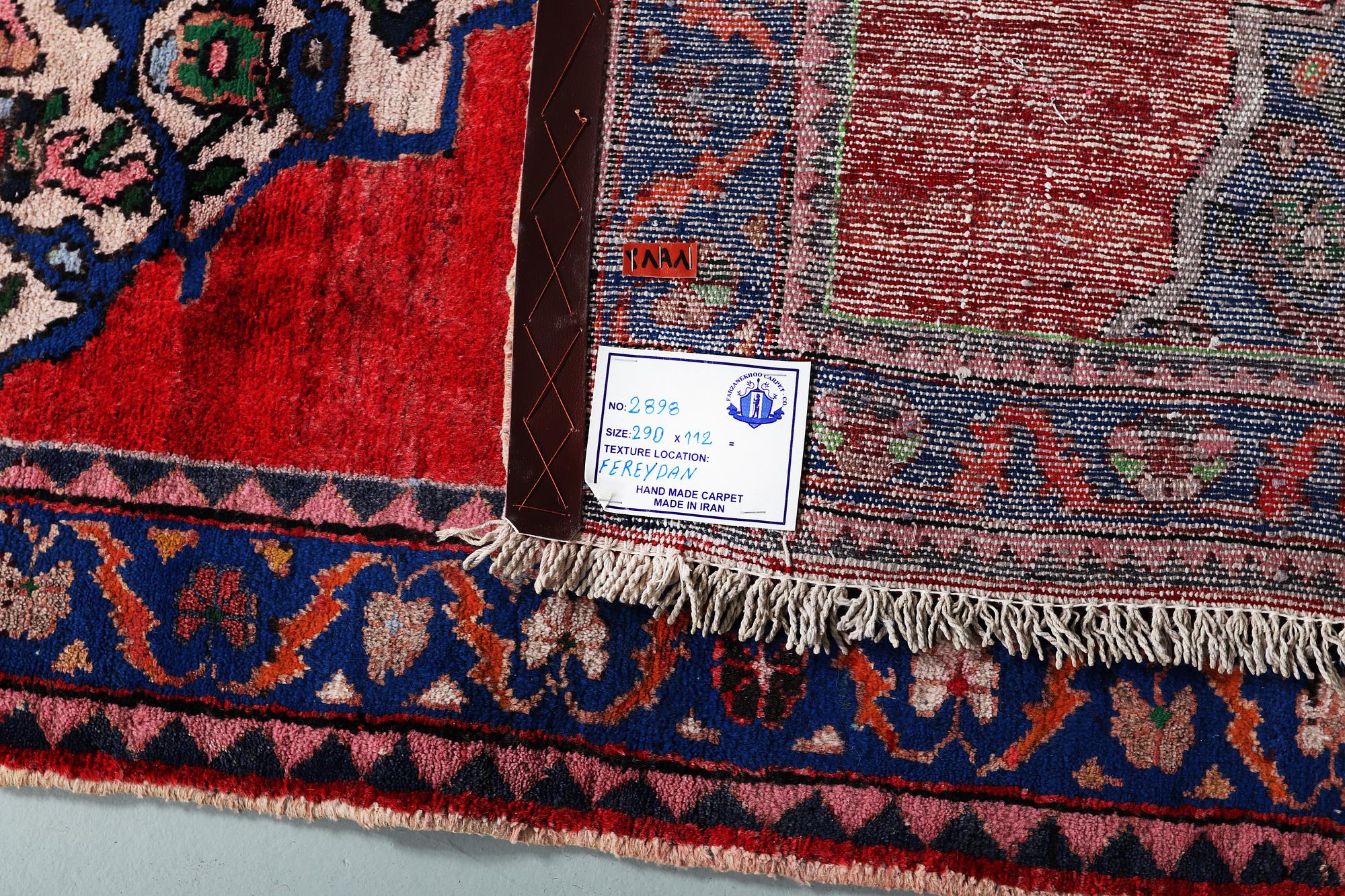 A Fereydan runner, ca 290 x 112 cm.