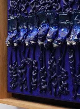 Arman (Armand Pierre Fernandez), ”Monochrome accumulation no 2505 (Ultramarin blue)”.