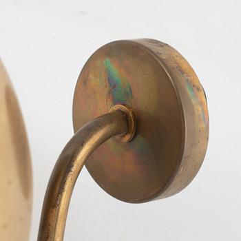 Carl-Axel Acking, a wall sconce model "5019", Bröderna Malmströms Metallvarufabrik, Malmö 1940s-50s.