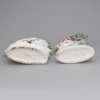 FIGURINER, 2 st. Staffordshire.