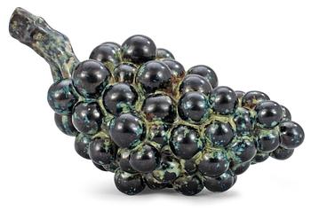 858. A Hans Hedberg faience sculpture of grapes, Biot, France.