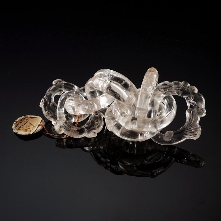 A rock crystal chain link, Qing dynasty (1644-1912).