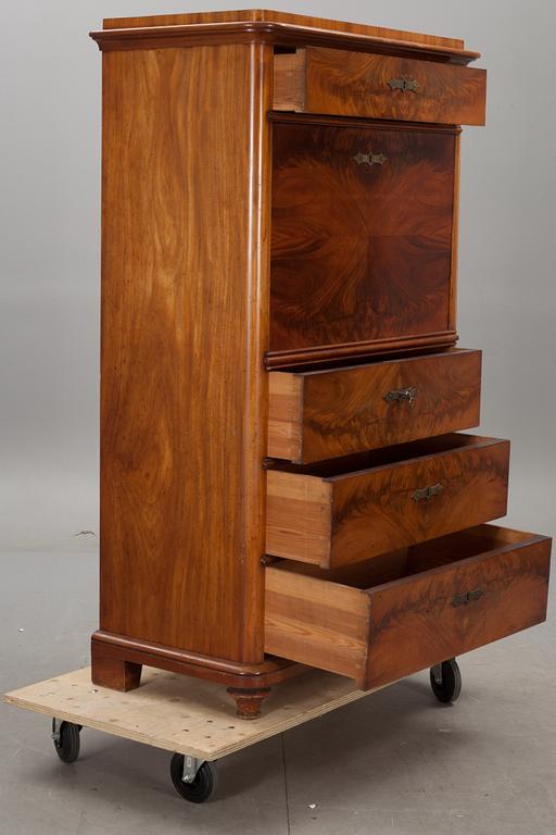 CHIFFONJÉ, 1900-talets början.
