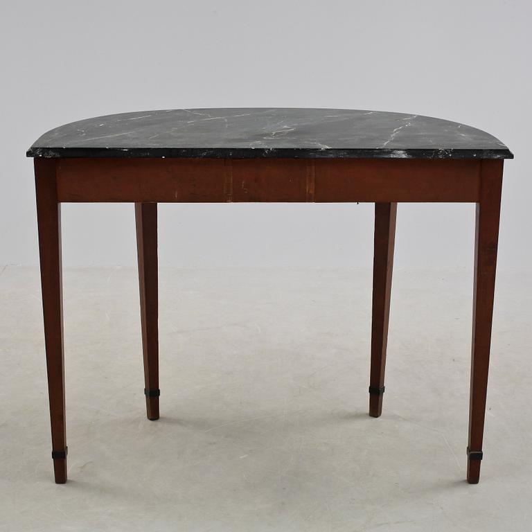 KONSOLBORD, sengustavianskt, 1800-tal.
