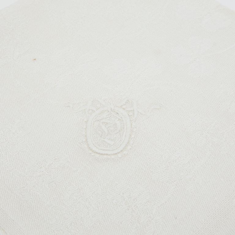 Napkins a total of 73 pcs damask various patterns first half of the 20th century.