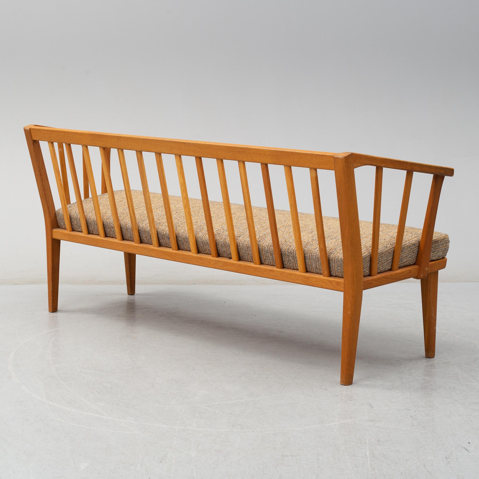 CARL MALMSTEN, soffa, "Visingsö", 1900-talets andra hälft.