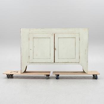 Överskåp, sent 1800-tal.