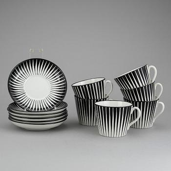 TEKOPPAR MED FAT, 6 delar, "Zebra" Eugen Trost, Upsala-Ekeby Gefle, 1955-1967.