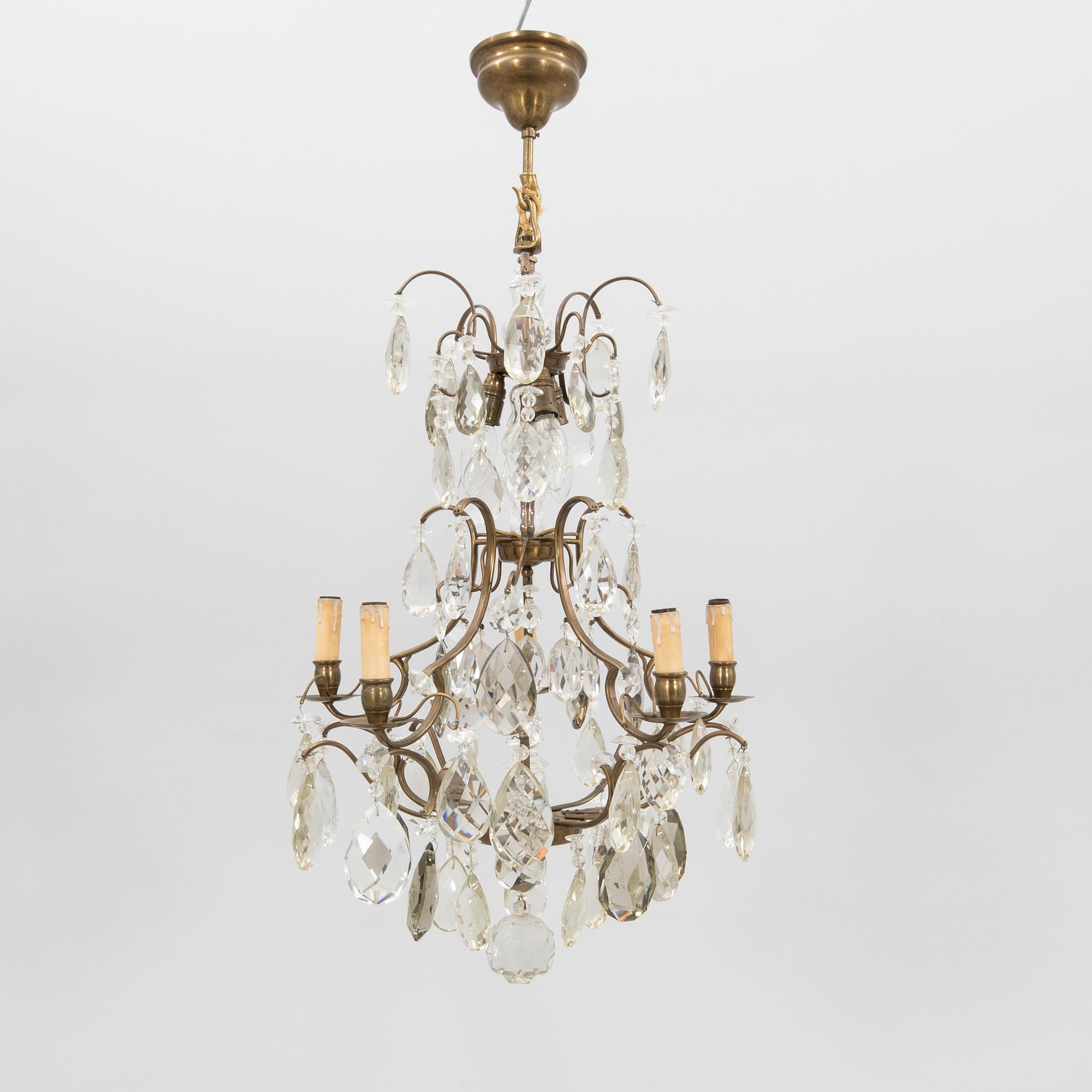 Ljuskrona rokokostil 1900-talets mitt.