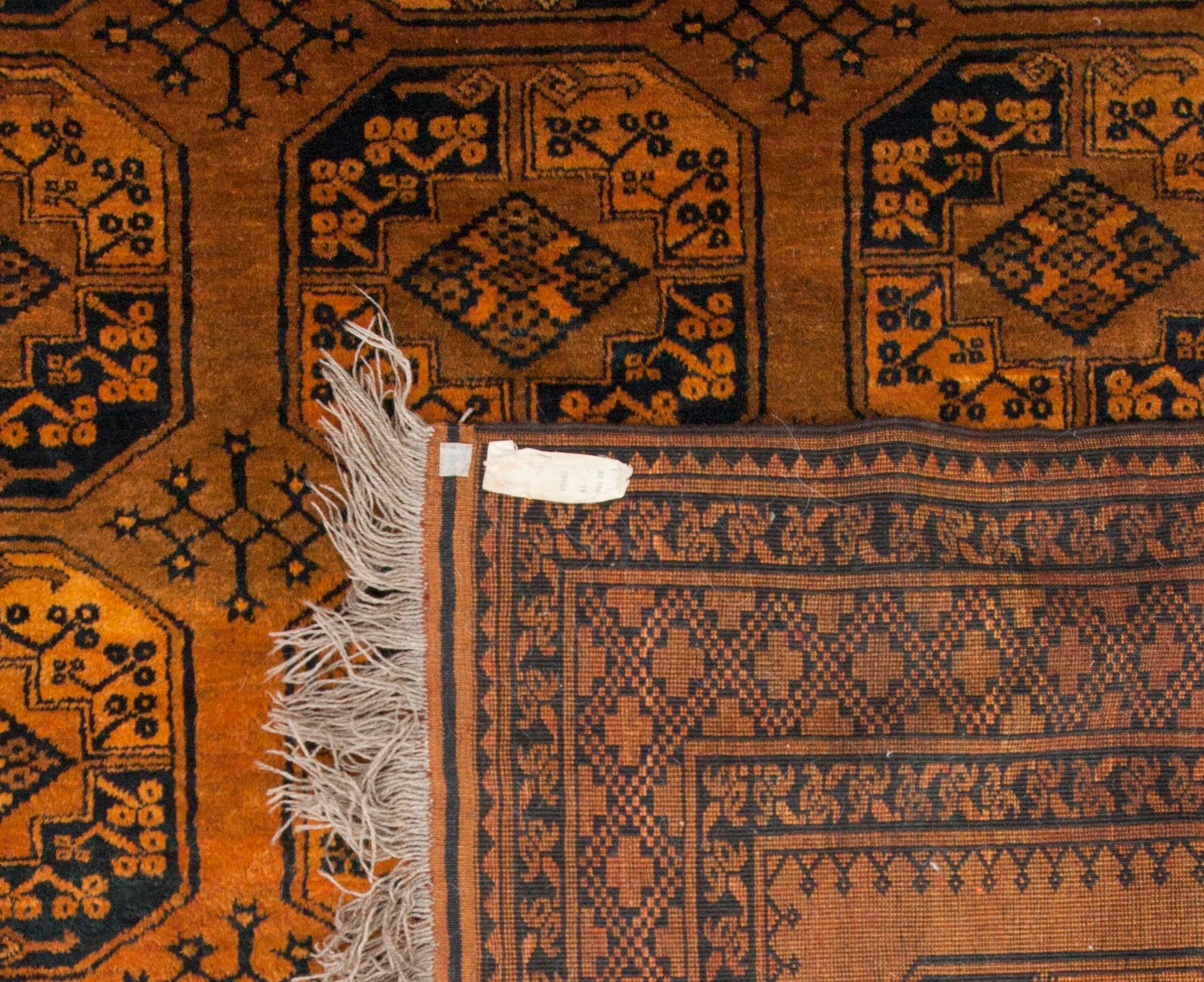 MATTA, Afgan. 236 x 200.