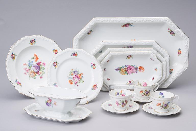 SERVIS, 41 delar, "Maria" Selb-Bavaria, Rosenthal, 1920-30-tal, och KAFFEKOPPAR, 7 st, porslin.