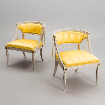 A PAIR OF LATE GUSTAVIAN ARMCHAIRS, ca 1800.