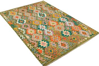 Matta, Kelim, ca. 243 x 170 cm.