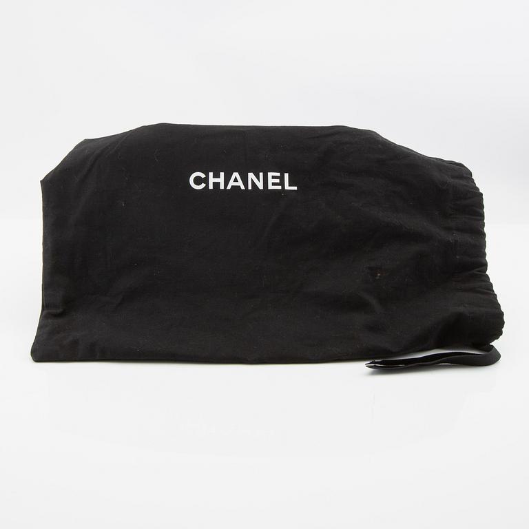 Chanel väska "A Real Catch Flap Bag Quilted Lambskin Medium".